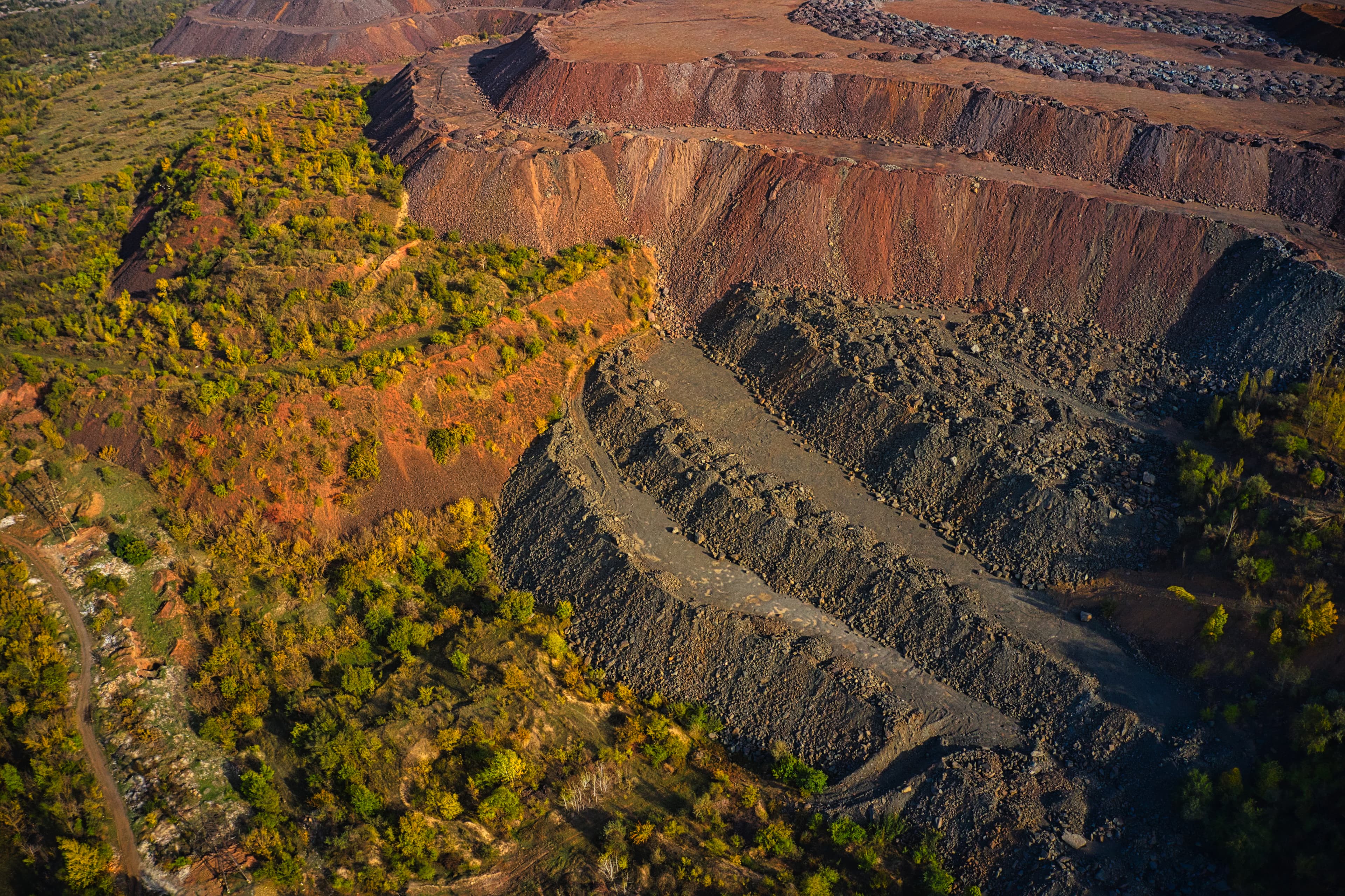 Industrial quarry stockpiles supporting large-scale manganese supply planning